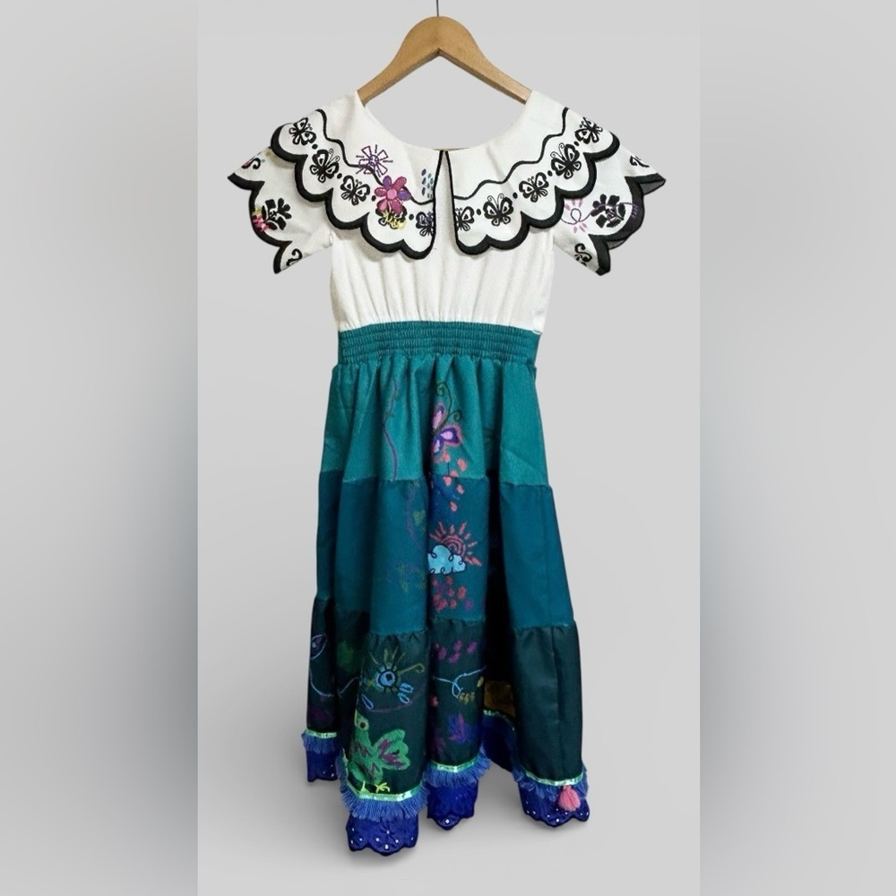 Disney Store Parks Encanto Mirabel Costume dress w flowers butterflies Size 7/8 - Picture 6 of 11
